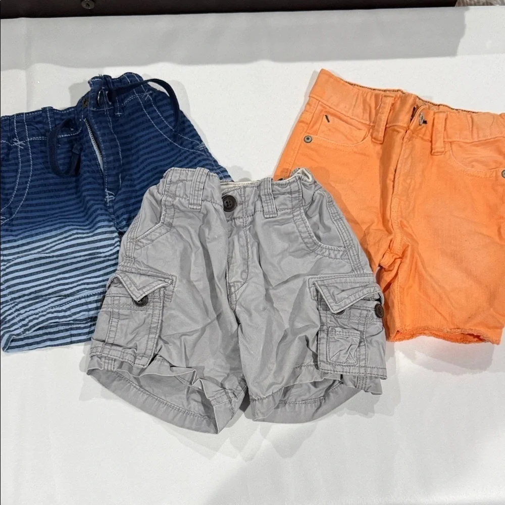 Baby gap. Set of Three Shorts - All size 18-24 months.